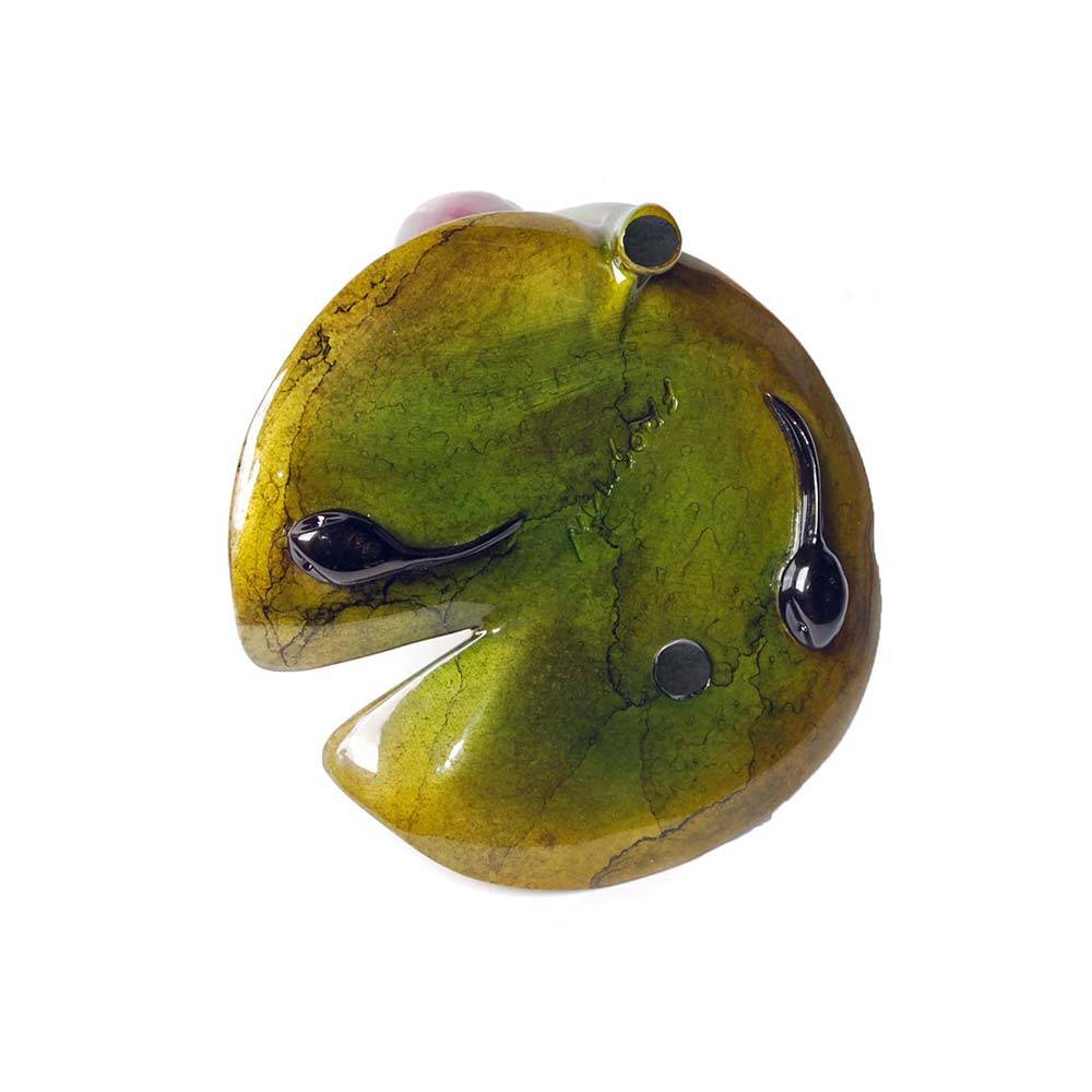 Water Lily Bronze Frog