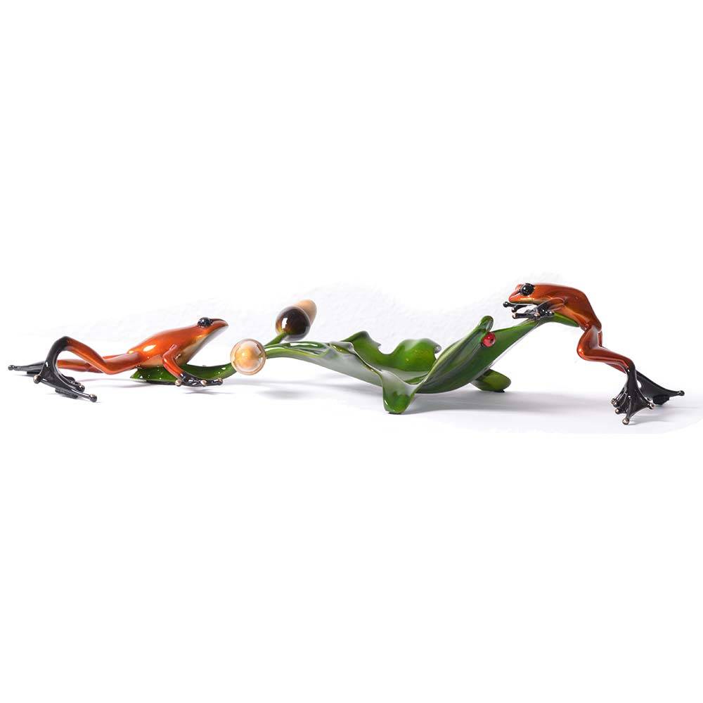 The Hunt Bronze Frog